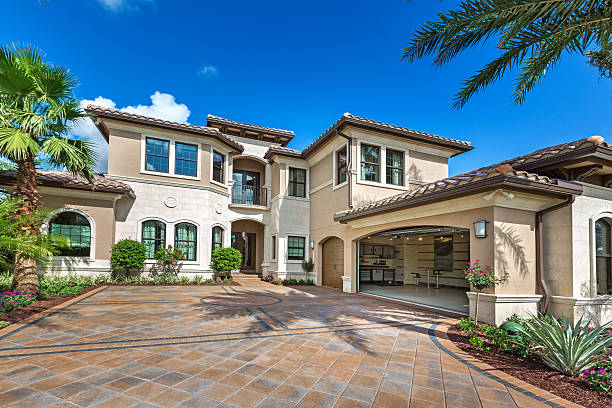 Best Driveway Paving Contractor  in Edgewood, IN